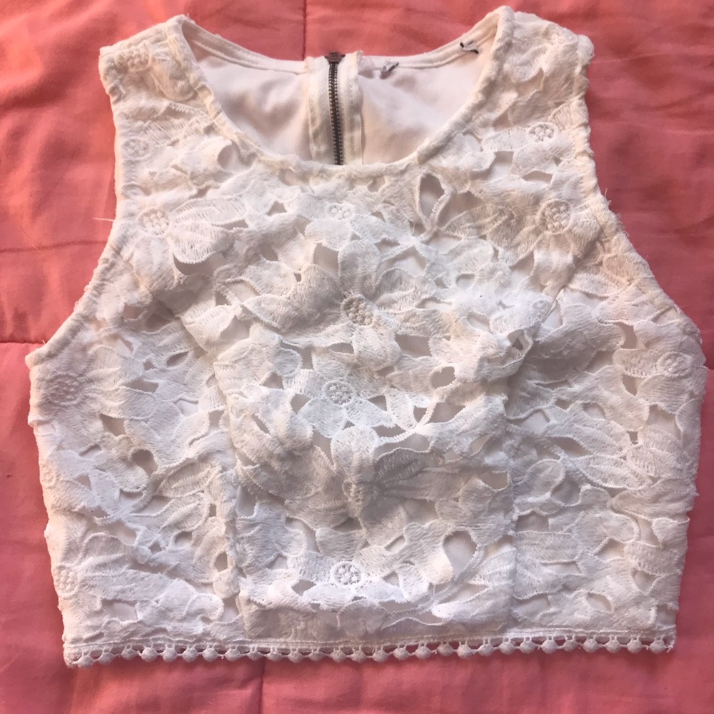 Crop top